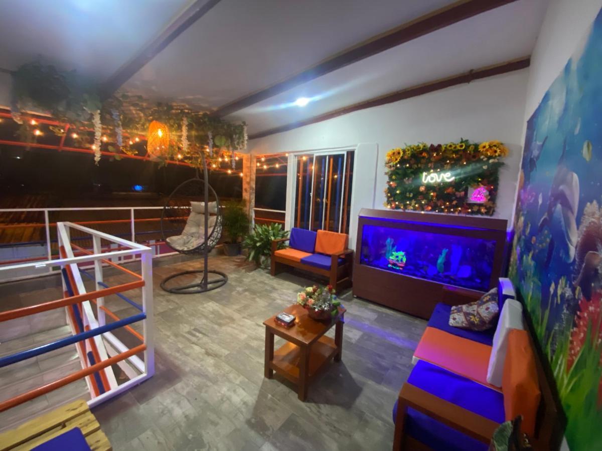 Acuarios Hostal Playa Ladrilleros Extérieur photo