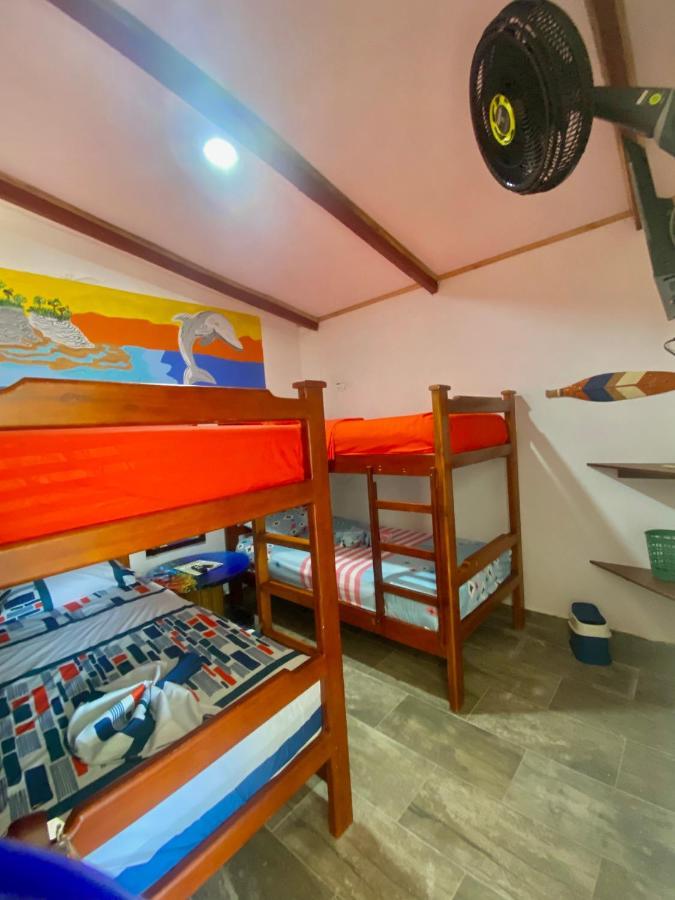 Acuarios Hostal Playa Ladrilleros Extérieur photo